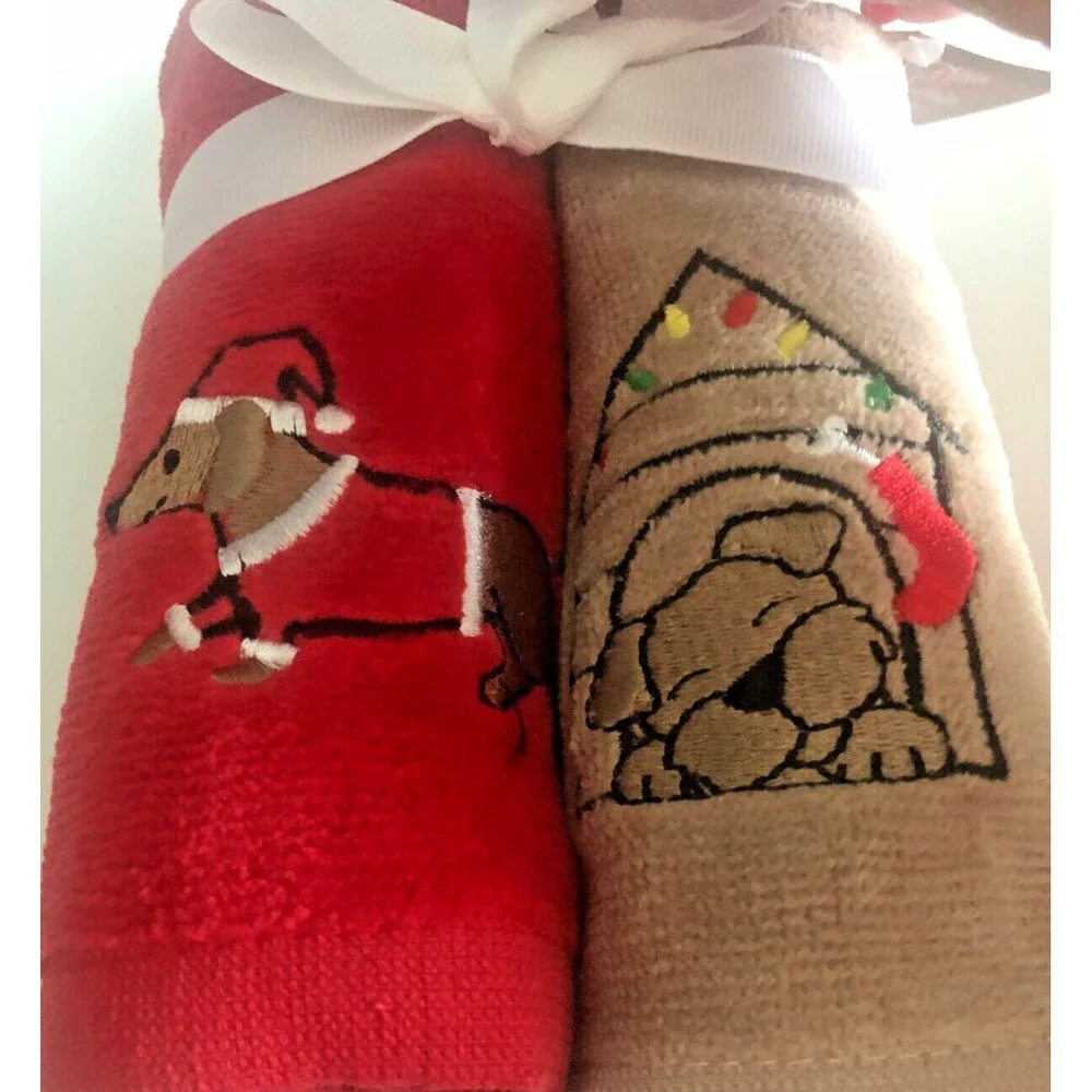 Christmas Dogs Fingertip Towels Set of 4 Embroidered Doxie Corgi Bull Dog